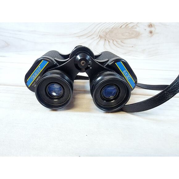 TASCO Fully Coated 8 X 30 Binoculars Model 308 Field 393ft/1000yds - Picture 12 of 13